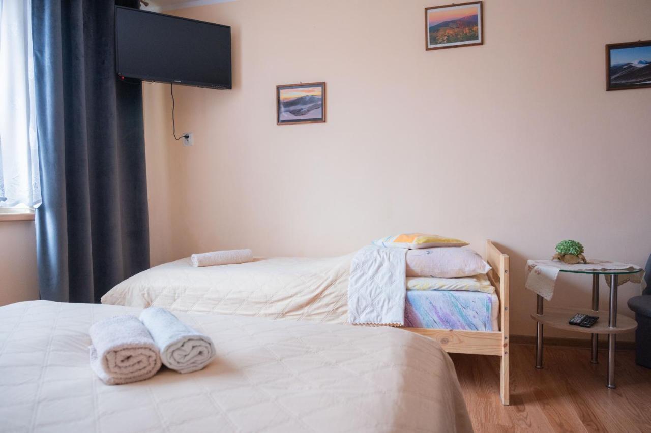 Noclegi U Fela Ustrzyki Dolne Exteriör bild