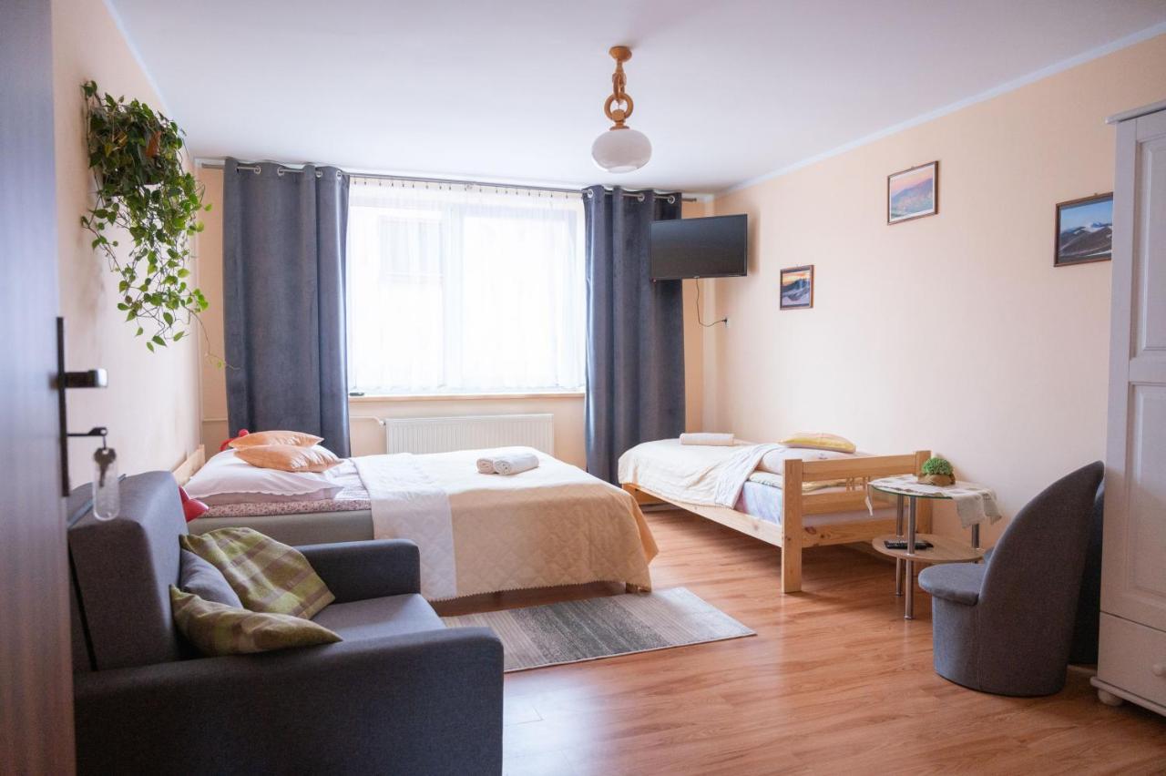 Noclegi U Fela Ustrzyki Dolne Exteriör bild